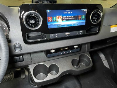 2025 Mercedes-Benz Sprinter Cargo Van 2500 Standard Roof I4 Diesel 144" RWD