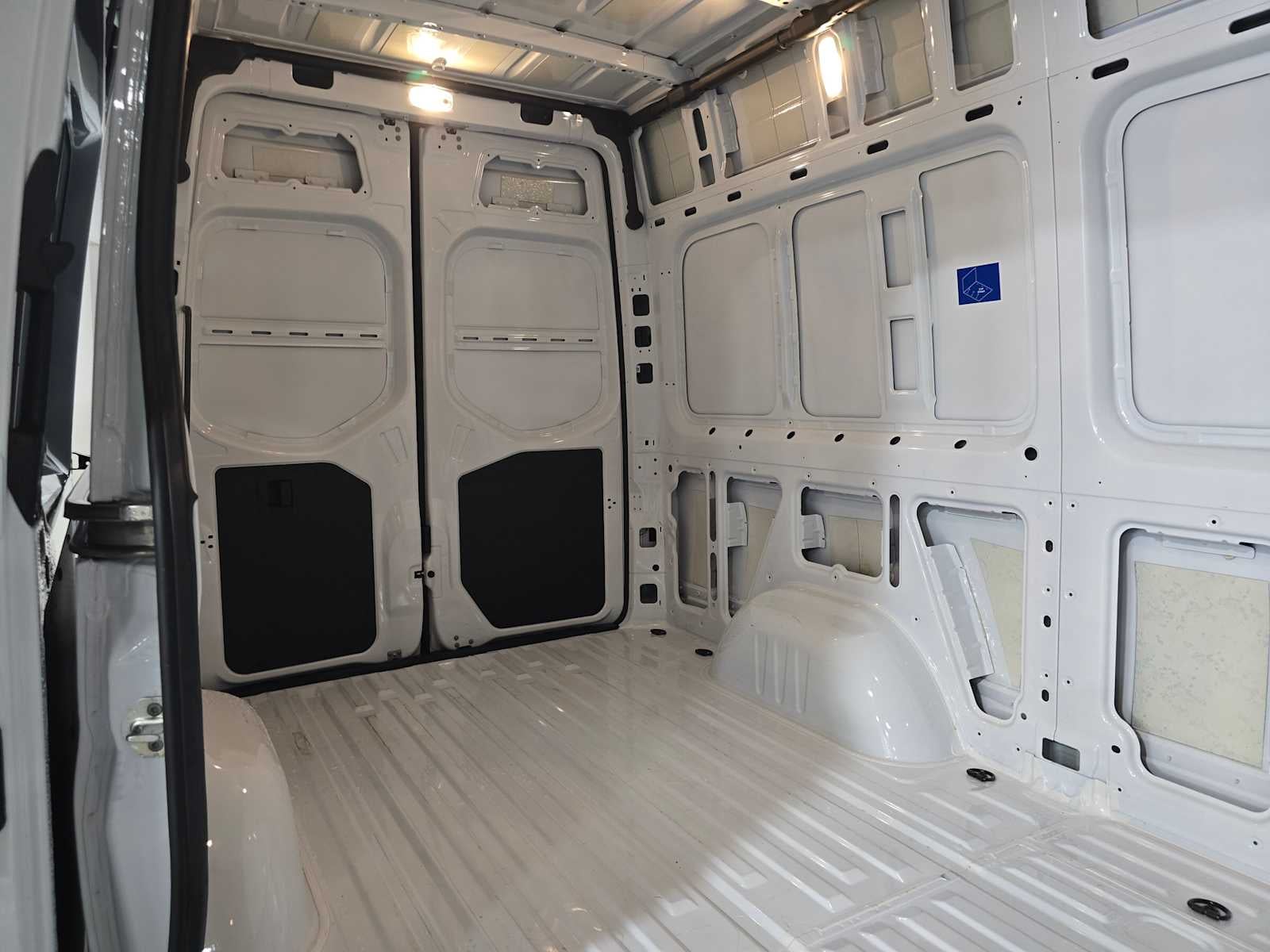 2025 Mercedes-Benz Sprinter Cargo Van 2500 Standard Roof I4 Diesel 144 RWD