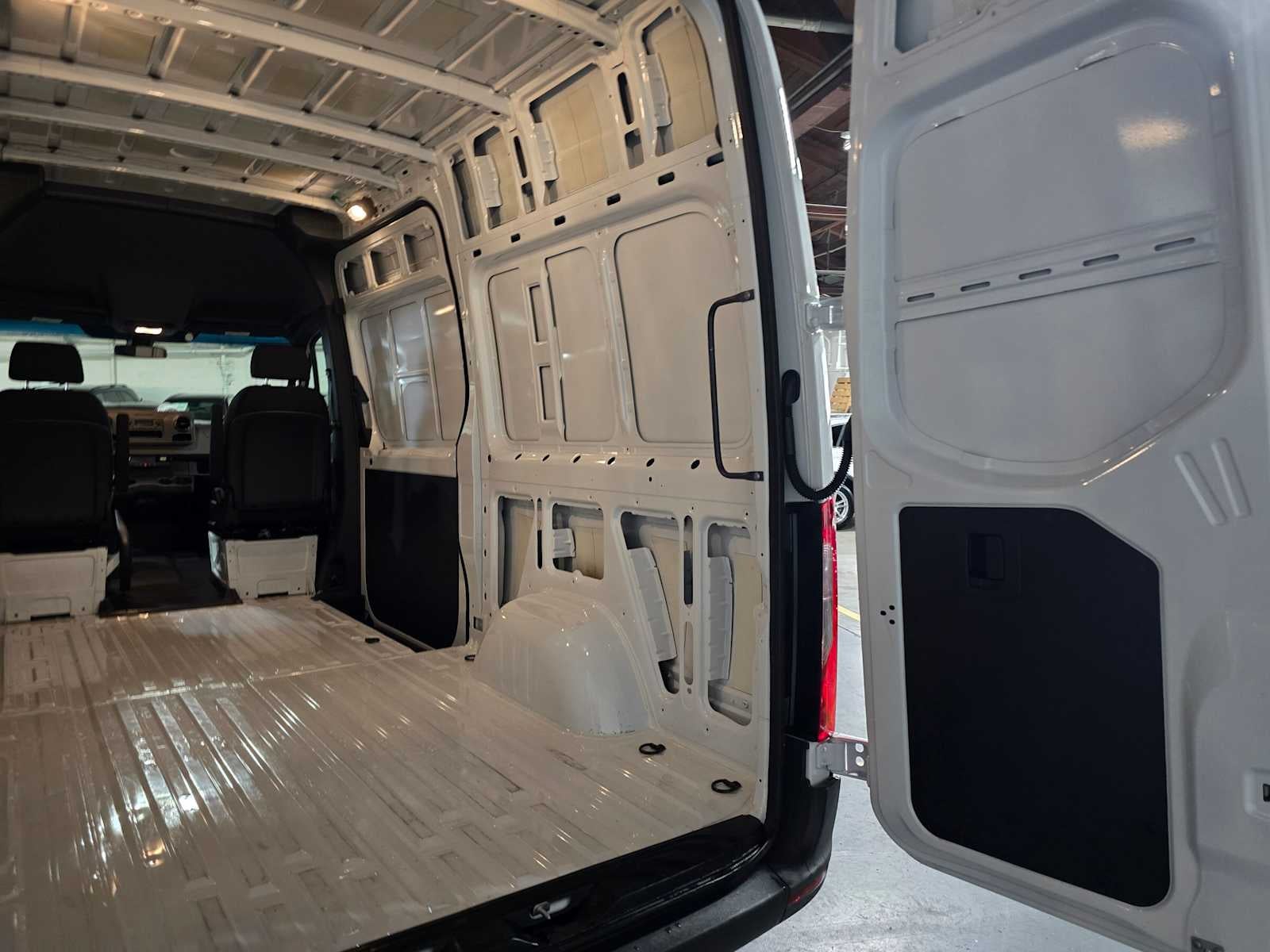 2025 Mercedes-Benz Sprinter Cargo Van 2500 Standard Roof I4 Diesel 144 RWD
