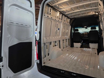 2025 Mercedes-Benz Sprinter Cargo Van 2500 Standard Roof I4 Diesel 144 RWD
