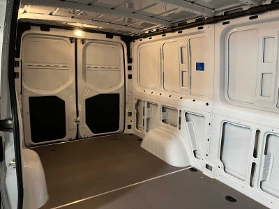 2026 Mercedes-Benz Sprinter 2500 Standard Roof I4 Diesel 144 RWD