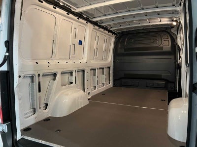 2026 Mercedes-Benz Sprinter 2500 Standard Roof I4 Diesel 144 RWD