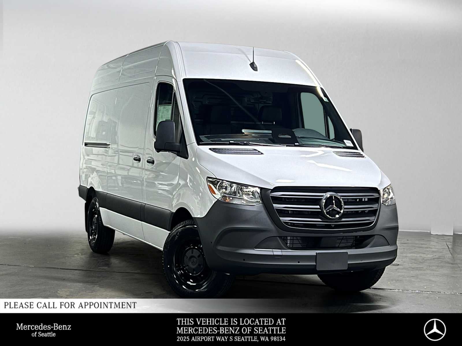 2026 Mercedes-Benz Sprinter 2500 Standard Roof I4 Diesel 144 RWD