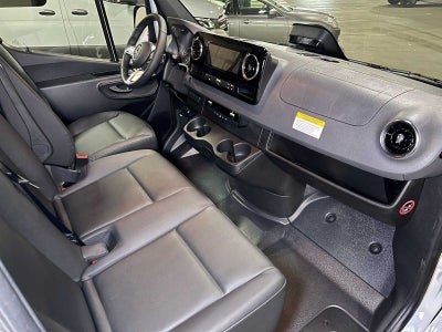 2026 Mercedes-Benz Sprinter 2500 Standard Roof I4 Diesel 144 RWD