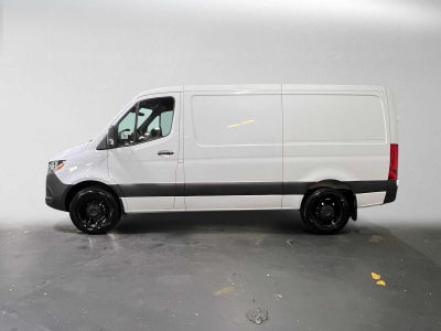 2026 Mercedes-Benz Sprinter 2500 Standard Roof I4 Diesel 144 RWD