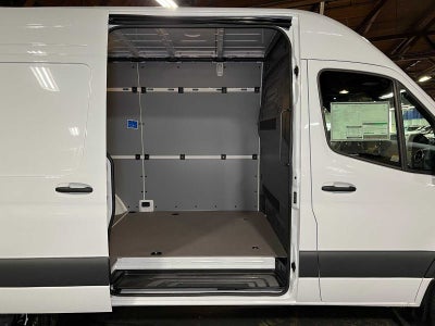 2026 Mercedes-Benz Sprinter Cargo 2500 Standard Roof I4 Diesel 144 RWD
