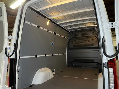 2026 Mercedes-Benz Sprinter Cargo 2500 Standard Roof I4 Diesel 144 RWD