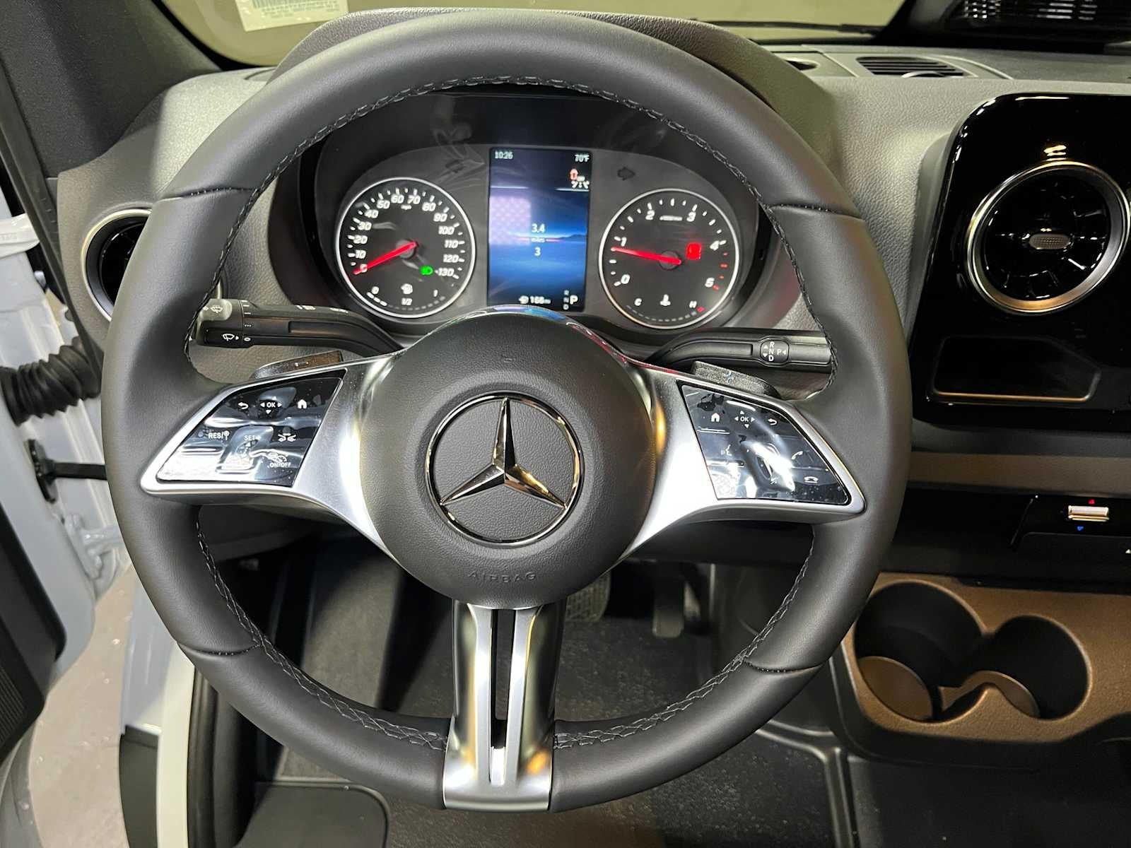 2026 Mercedes-Benz Sprinter Cargo 2500 Standard Roof I4 Diesel 144 RWD