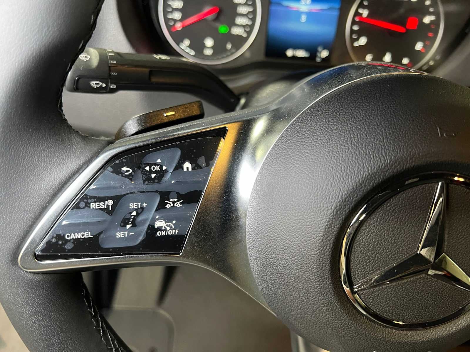 2026 Mercedes-Benz Sprinter Cargo 2500 Standard Roof I4 Diesel 144 RWD