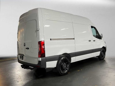 2026 Mercedes-Benz Sprinter Cargo 2500 Standard Roof I4 Diesel 144 RWD