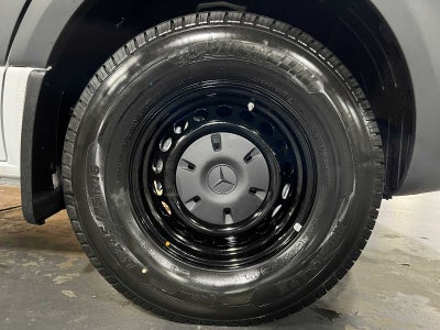 2026 Mercedes-Benz Sprinter Cargo 2500 Standard Roof I4 Diesel 144 RWD