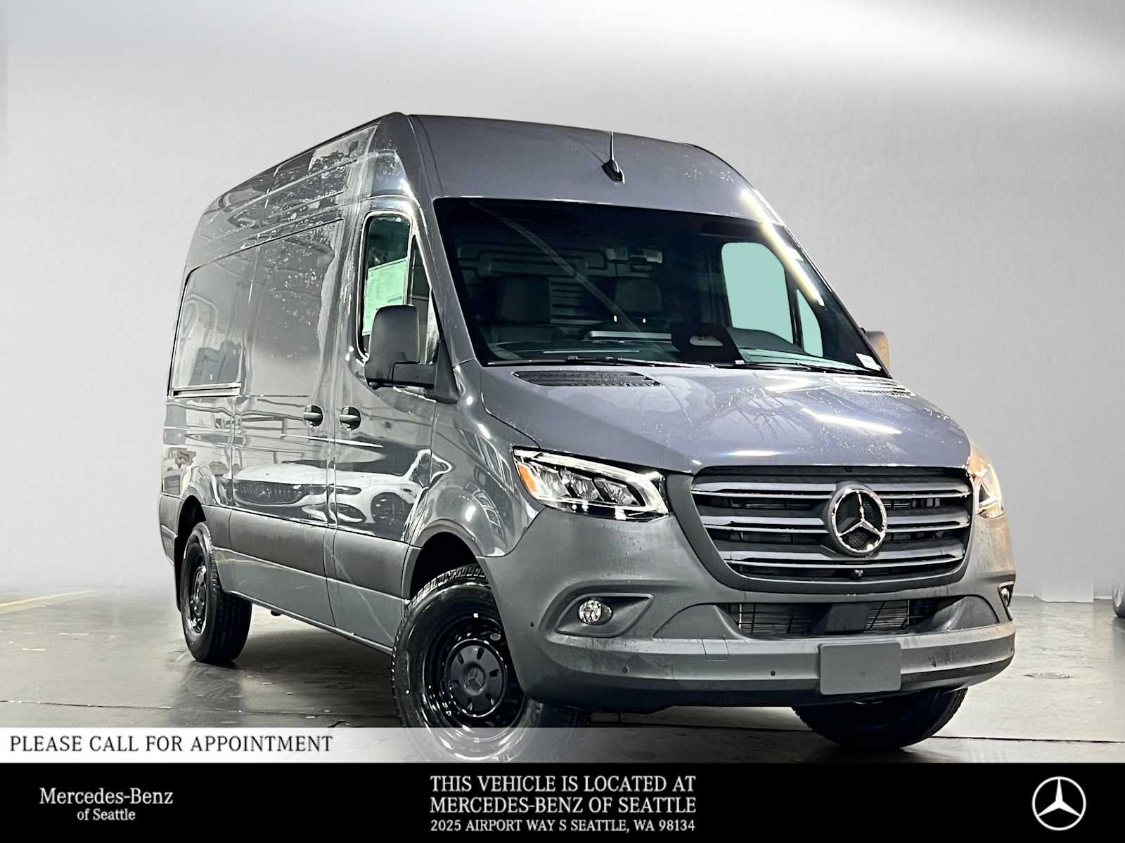 2026 Mercedes-Benz Sprinter Cargo 2500 Standard Roof I4 Diesel 144 RWD