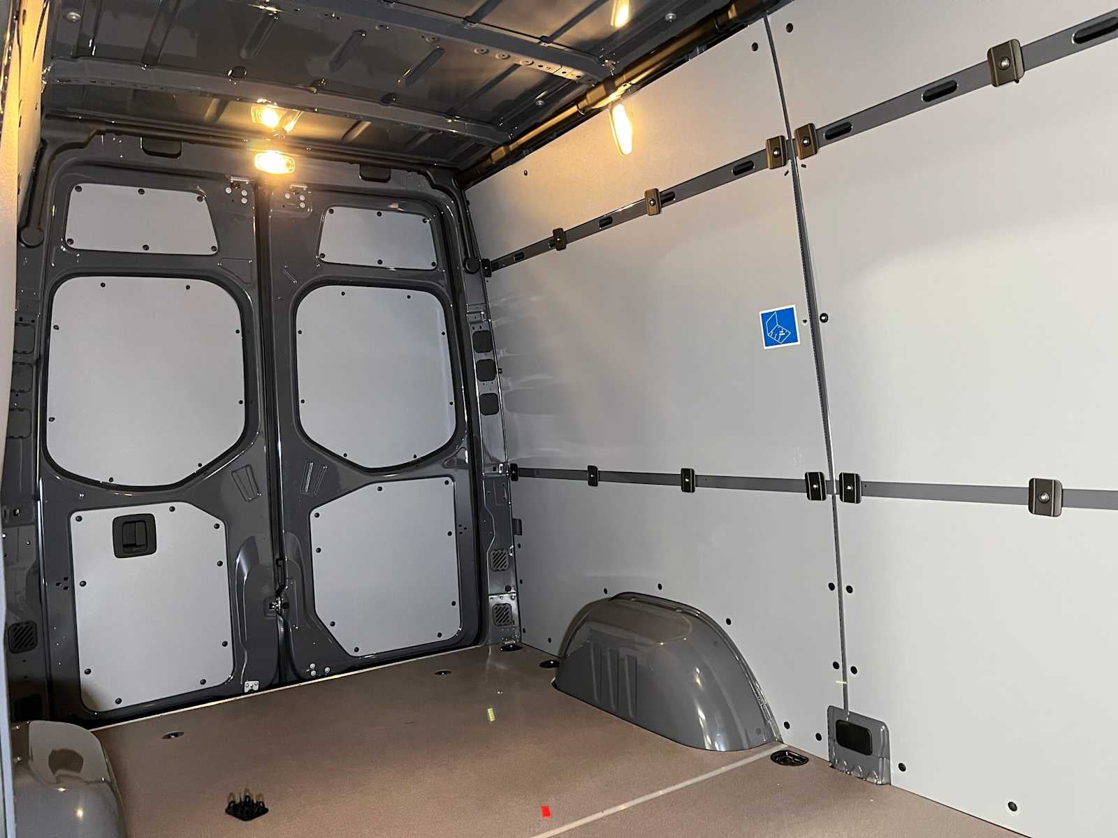 2026 Mercedes-Benz Sprinter Cargo 2500 Standard Roof I4 Diesel 144 RWD