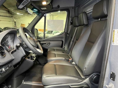 2026 Mercedes-Benz Sprinter Cargo 2500 Standard Roof I4 Diesel 144 RWD