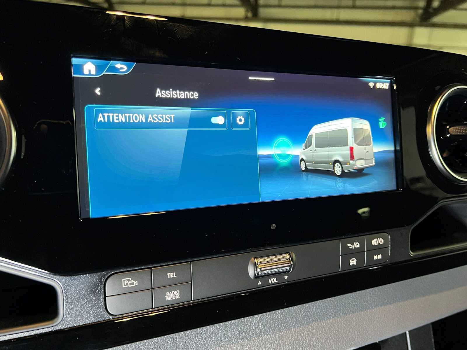 2026 Mercedes-Benz Sprinter Cargo 2500 Standard Roof I4 Diesel 144 RWD