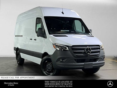 2026 Mercedes-Benz Sprinter Cargo 2500 Standard Roof I4 Diesel 144 RWD