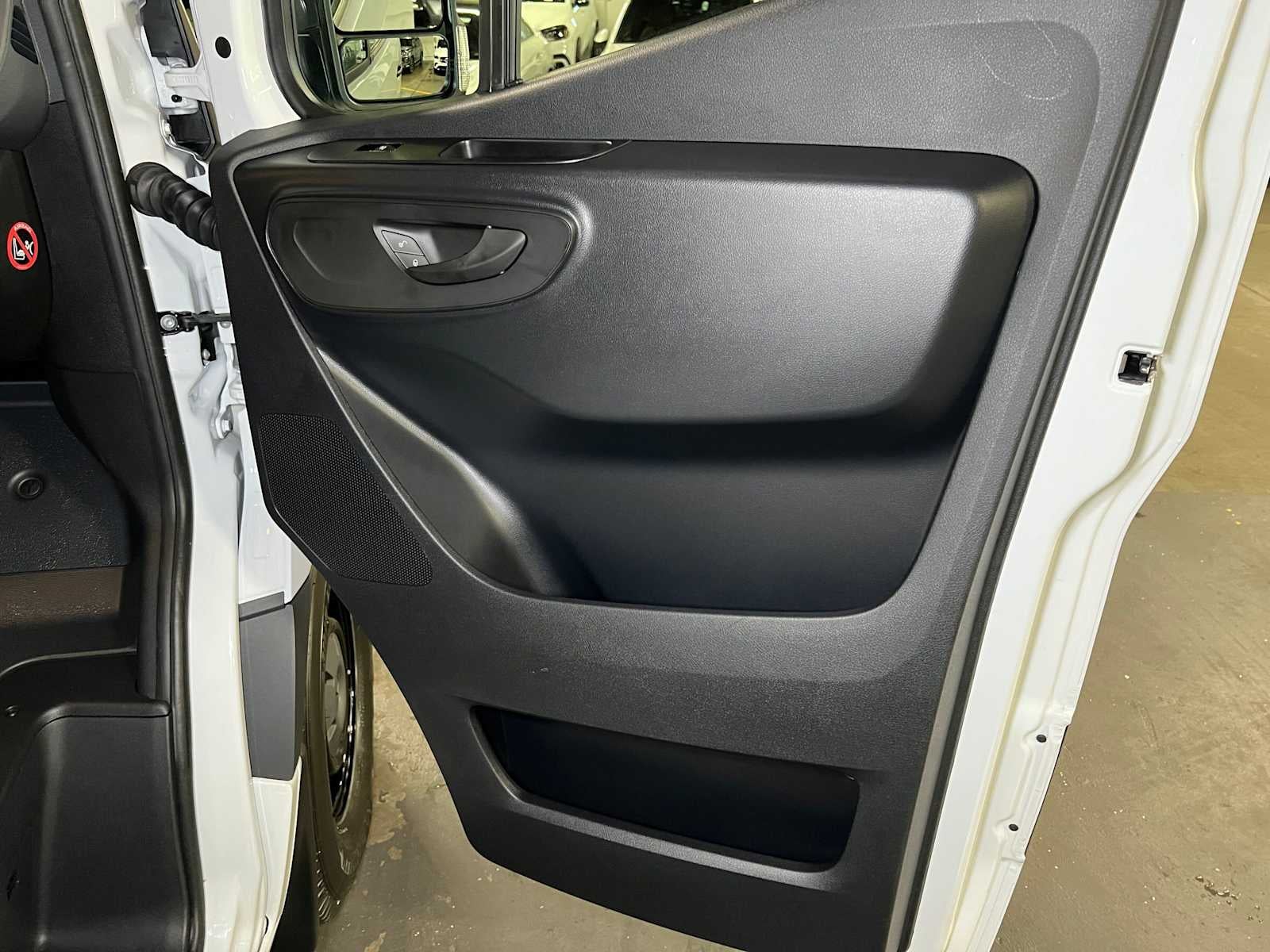 2026 Mercedes-Benz Sprinter Cargo 2500 Standard Roof I4 Diesel 144 RWD