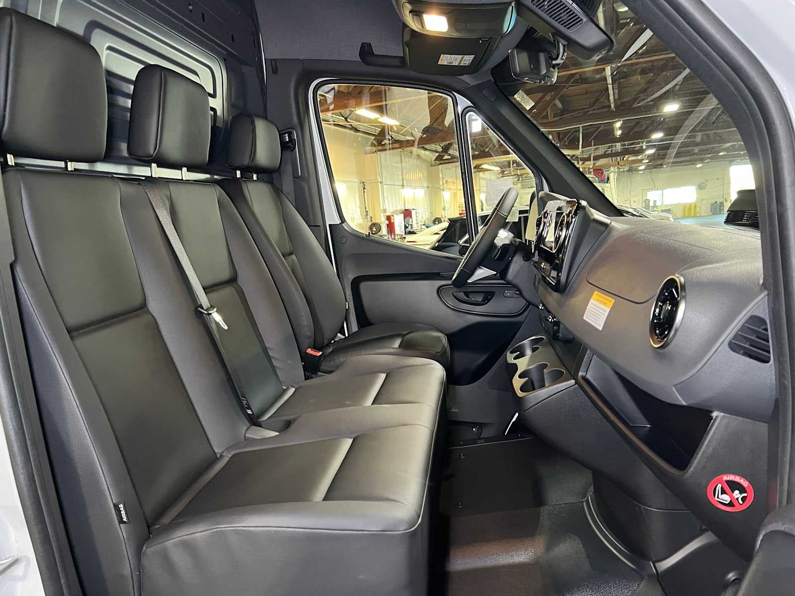 2026 Mercedes-Benz Sprinter Cargo 2500 Standard Roof I4 Diesel 144 RWD