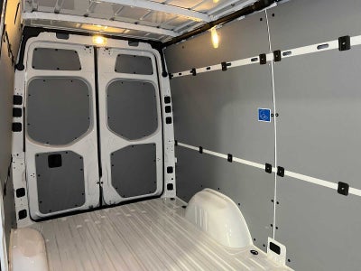 2026 Mercedes-Benz Sprinter Cargo 2500 Standard Roof I4 Diesel 144 RWD