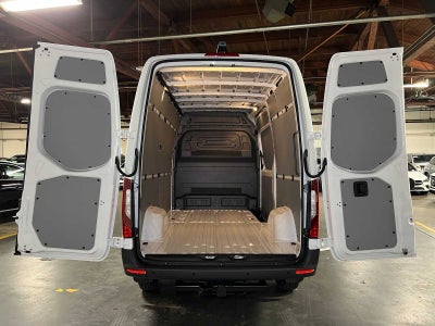 2026 Mercedes-Benz Sprinter Cargo 2500 Standard Roof I4 Diesel 144 RWD