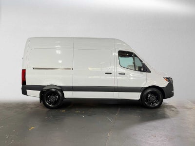 2026 Mercedes-Benz Sprinter Cargo 2500 Standard Roof I4 Diesel 144 RWD