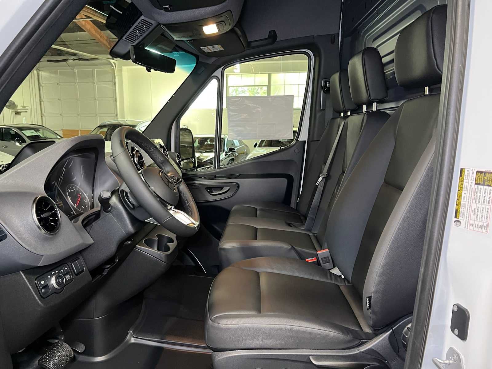 2026 Mercedes-Benz Sprinter Cargo 2500 Standard Roof I4 Diesel 144 RWD