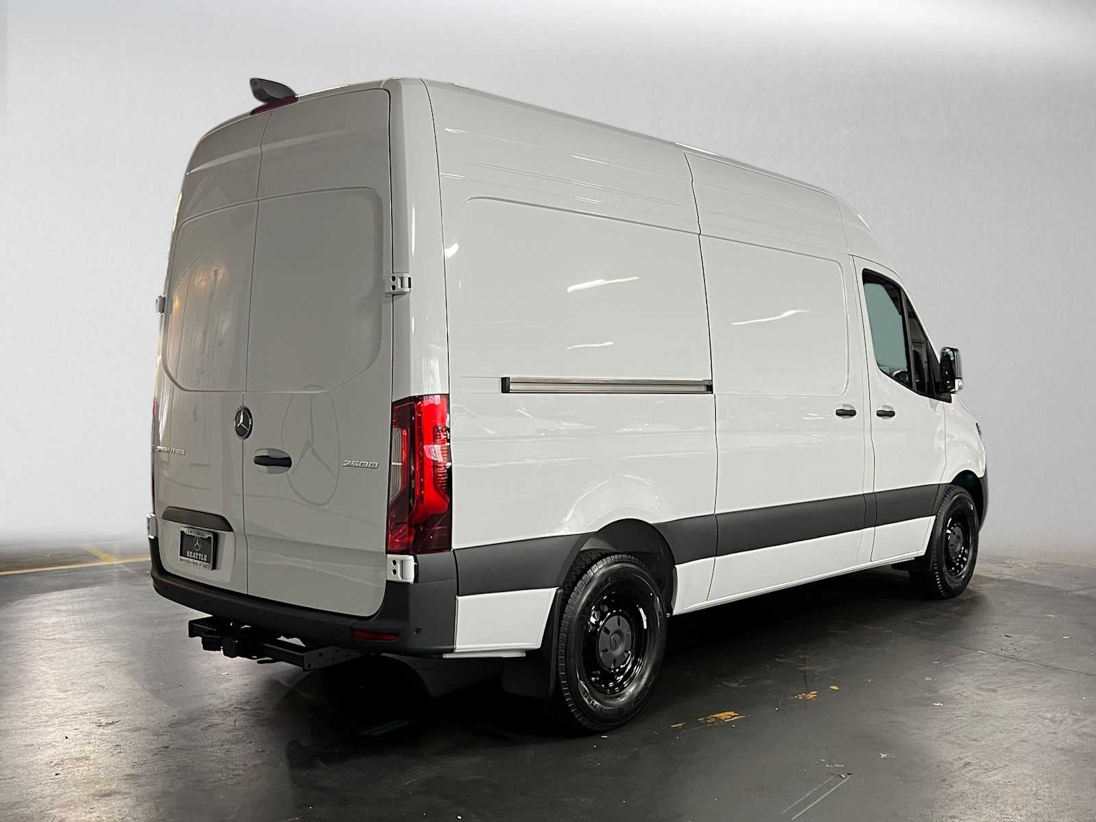 2026 Mercedes-Benz Sprinter Cargo 2500 Standard Roof I4 Diesel 144 RWD
