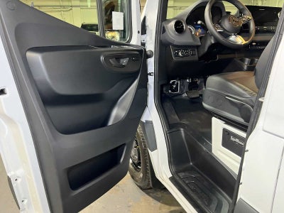 2026 Mercedes-Benz Sprinter Cargo 2500 Standard Roof I4 Diesel 144 RWD