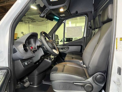 2026 Mercedes-Benz Sprinter Cargo 2500 Standard Roof I4 Diesel 144 RWD