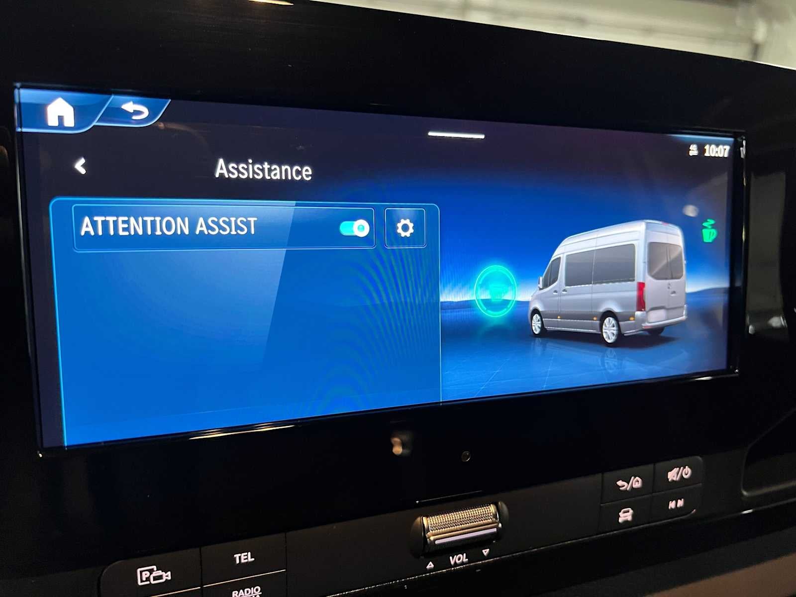 2026 Mercedes-Benz Sprinter Cargo 2500 Standard Roof I4 Diesel 144 RWD