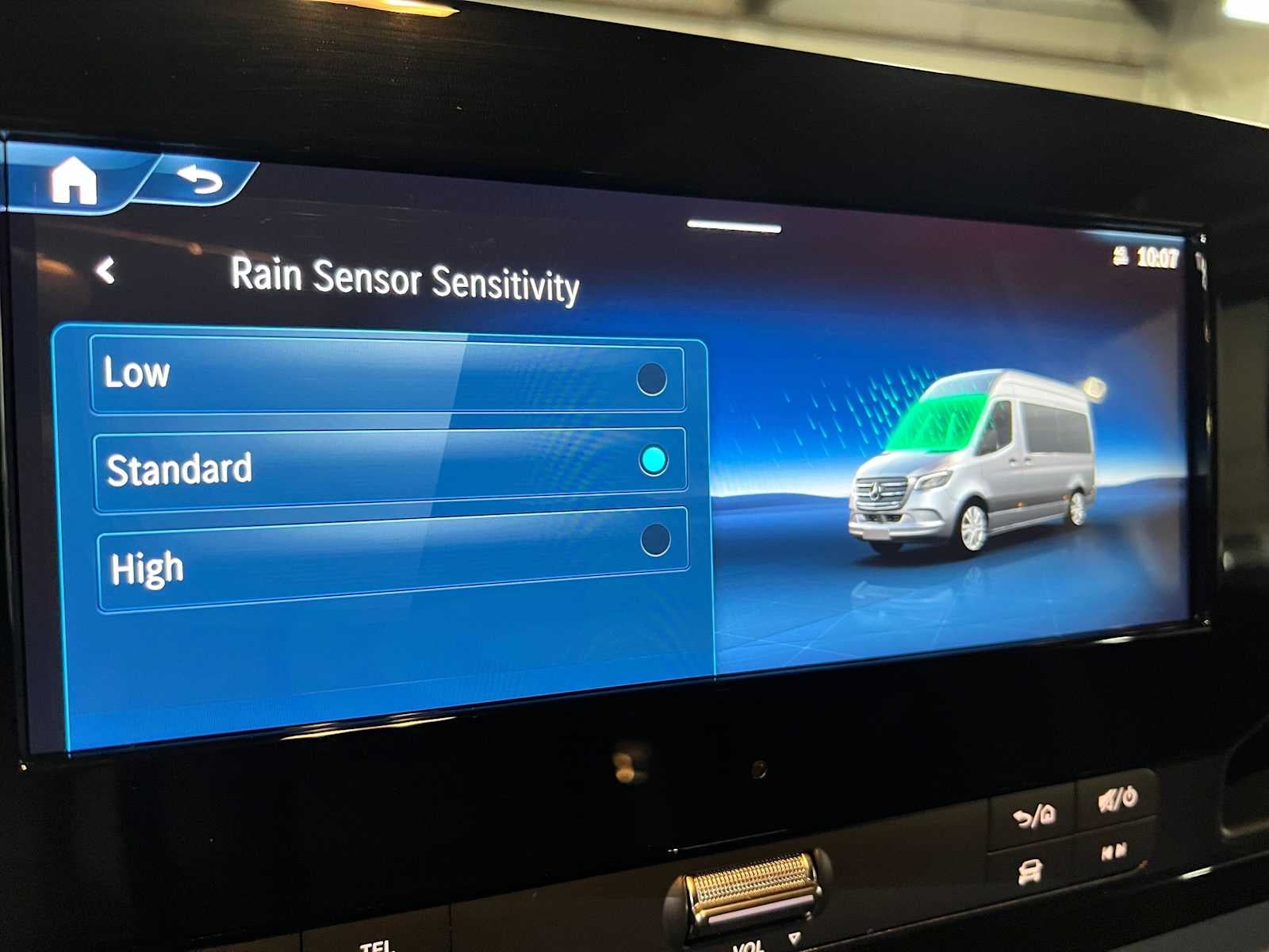 2026 Mercedes-Benz Sprinter Cargo 2500 Standard Roof I4 Diesel 144 RWD