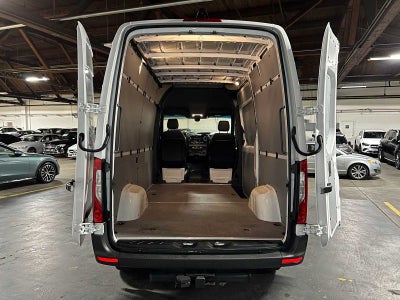 2025 Mercedes-Benz Sprinter Cargo Van 2500 Standard Roof I4 Diesel 144 RWD