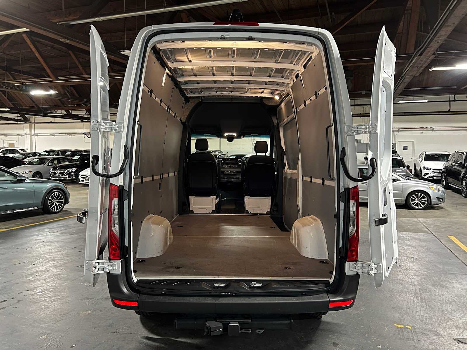 2025 Mercedes-Benz Sprinter Cargo Van 2500 Standard Roof I4 Diesel 144 RWD