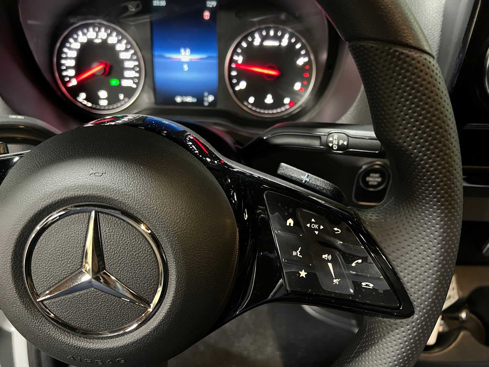 2025 Mercedes-Benz Sprinter Cargo Van 2500 Standard Roof I4 Diesel 144" RWD