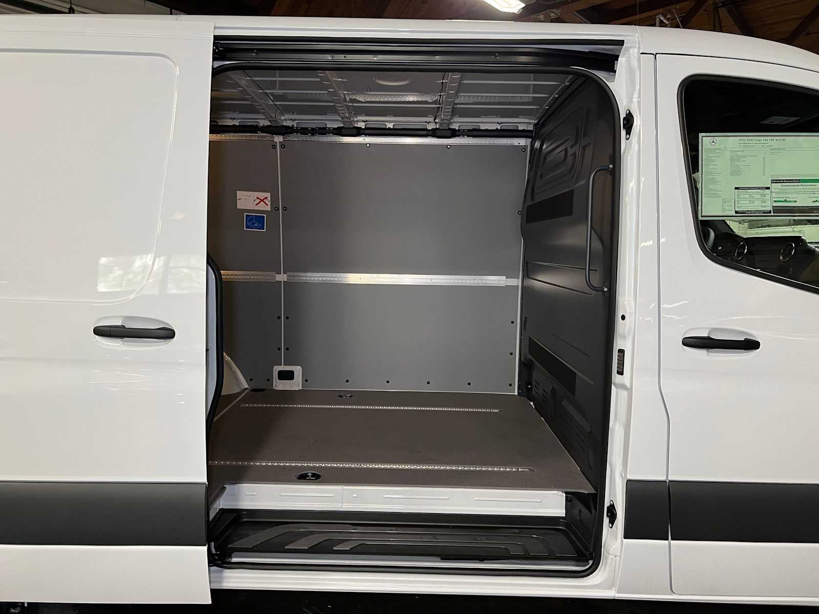 2026 Mercedes-Benz Sprinter Cargo 2500 Standard Roof I4 Diesel 144 RWD