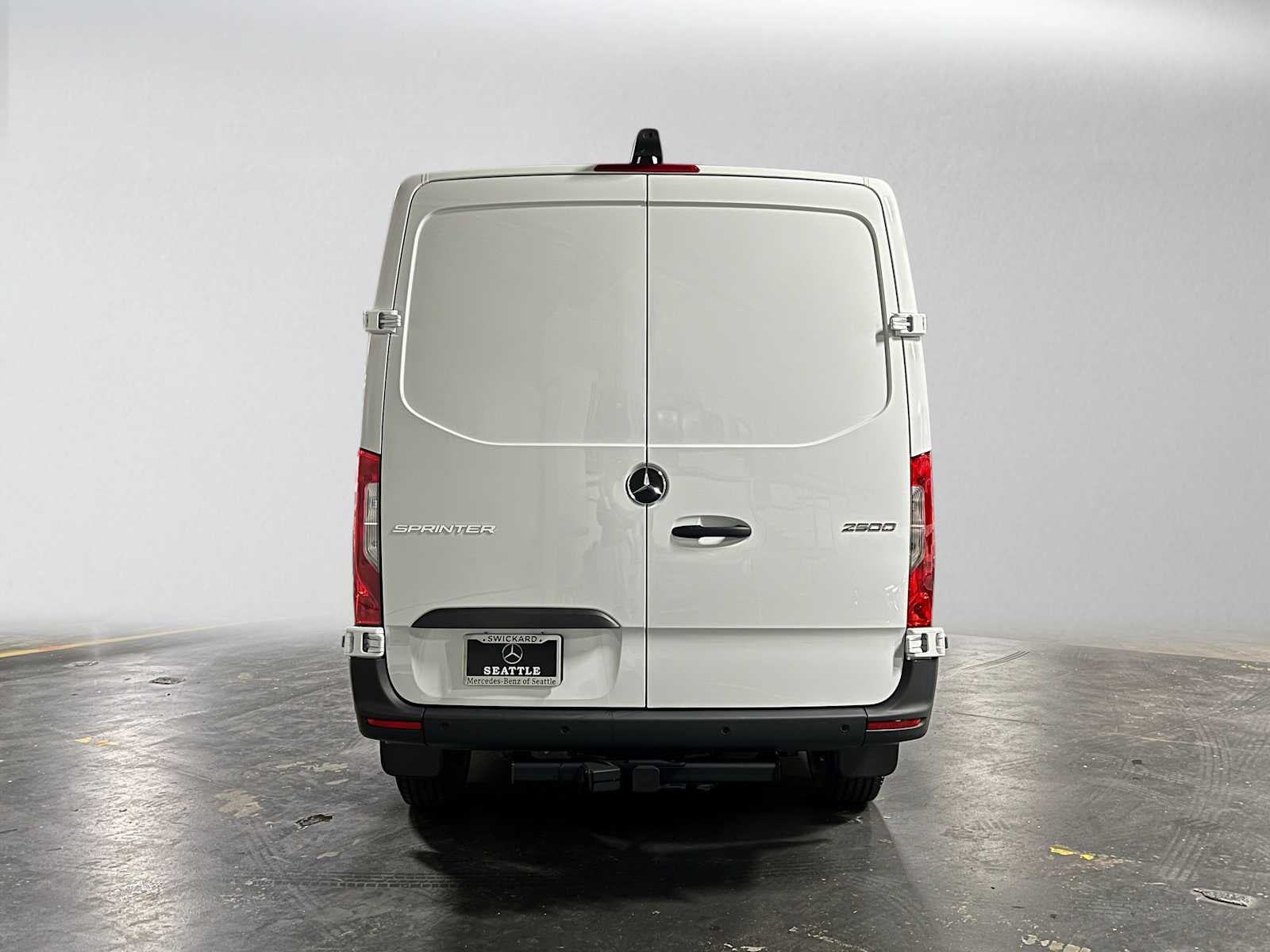 2026 Mercedes-Benz Sprinter Cargo 2500 Standard Roof I4 Diesel 144 RWD