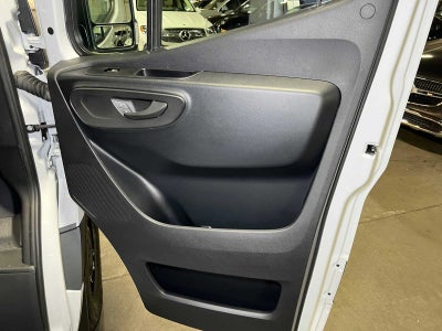 2026 Mercedes-Benz Sprinter Cargo 2500 Standard Roof I4 Diesel 144 RWD