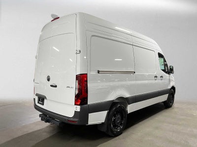 2026 Mercedes-Benz Sprinter Cargo 2500 Standard Roof I4 Diesel 144 RWD