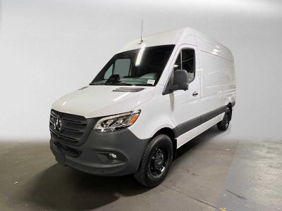 2026 Mercedes-Benz Sprinter Cargo 2500 Standard Roof I4 Diesel 144 RWD