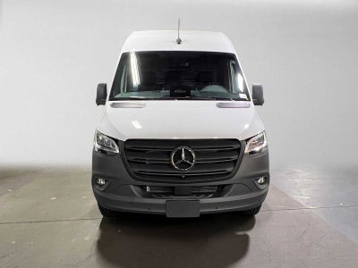 2026 Mercedes-Benz Sprinter Cargo 2500 Standard Roof I4 Diesel 144 RWD