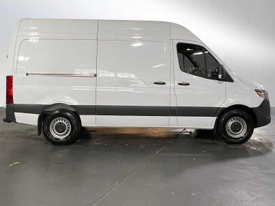 2025 Mercedes-Benz Sprinter Cargo Van 2500 Standard Roof I4 Diesel 144" RWD