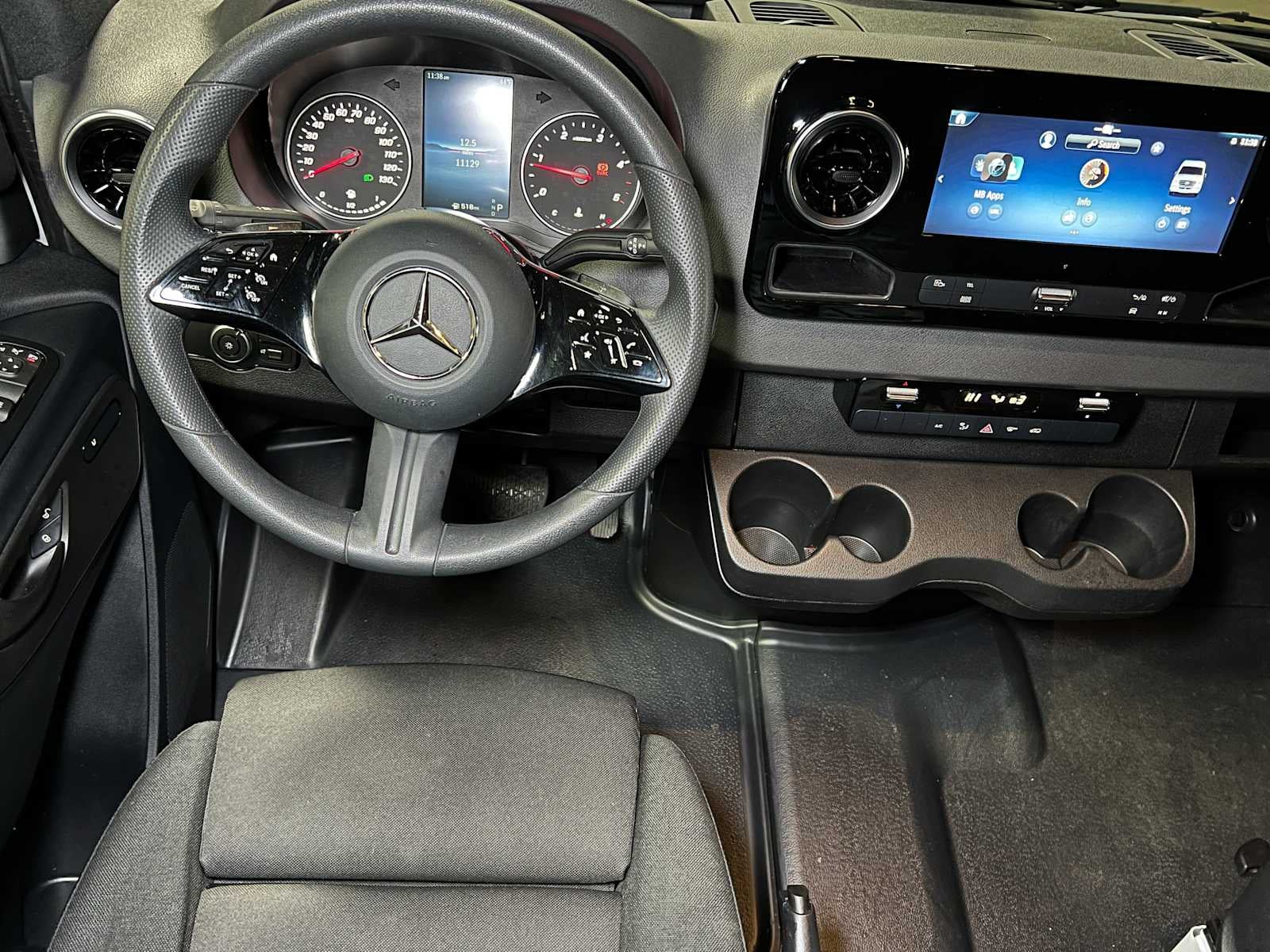 2025 Mercedes-Benz Sprinter Cargo Van 2500 Standard Roof I4 Diesel 144" RWD