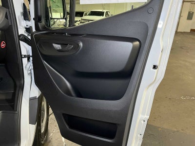 2025 Mercedes-Benz Sprinter Cargo Van 2500 Standard Roof I4 Diesel 144" RWD