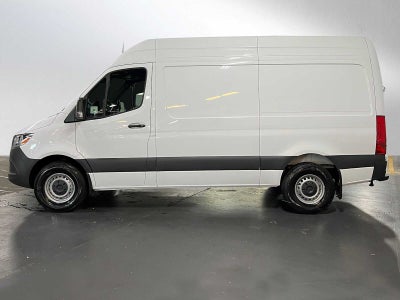 2025 Mercedes-Benz Sprinter Cargo Van 2500 Standard Roof I4 Diesel 144" RWD