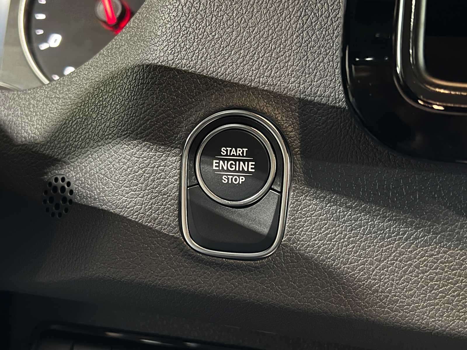 2025 Mercedes-Benz Sprinter Cargo Van 2500 Standard Roof I4 Diesel 144" RWD