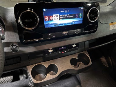 2025 Mercedes-Benz Sprinter Cargo Van 2500 Standard Roof I4 Diesel 144" RWD