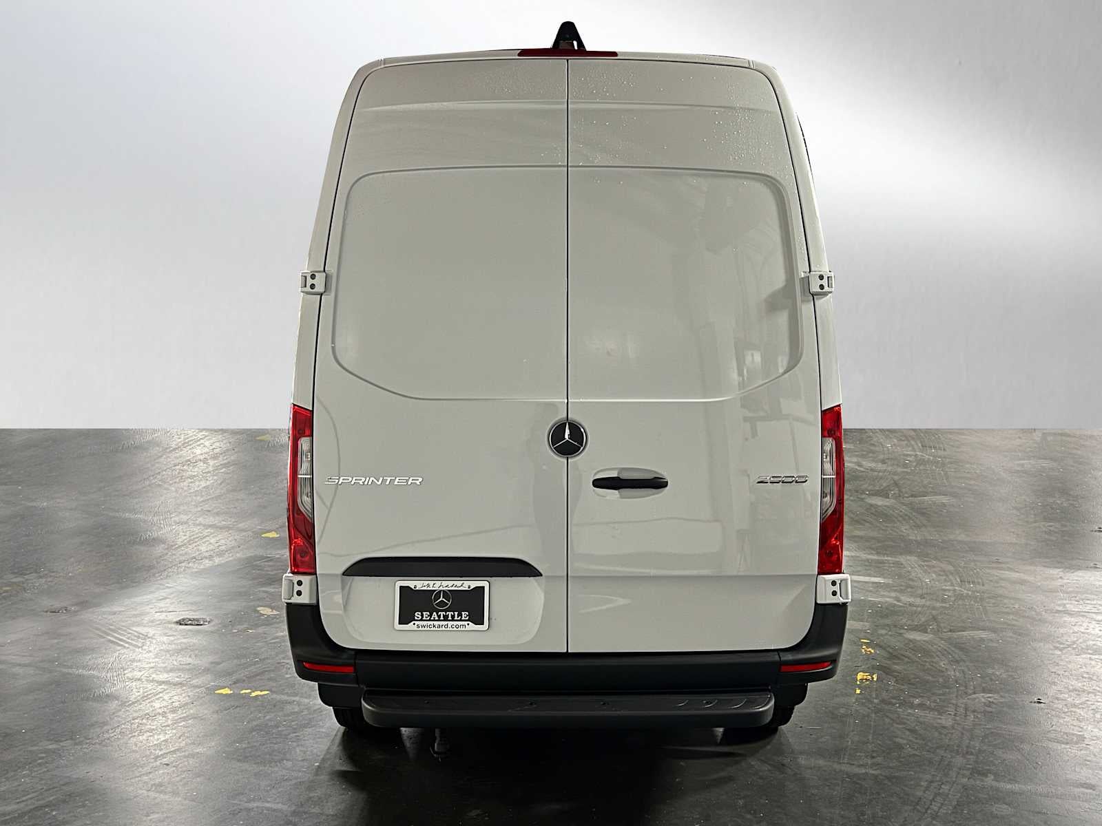 2025 Mercedes-Benz Sprinter Cargo Van 2500 Standard Roof I4 Diesel 144" RWD