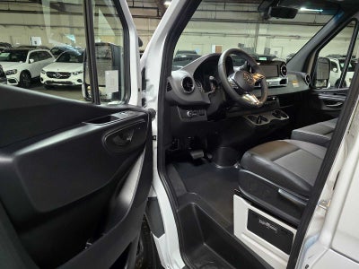 2026 Mercedes-Benz Sprinter 2500 Standard Roof I4 Diesel 144 RWD
