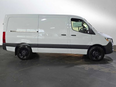 2026 Mercedes-Benz Sprinter 2500 Standard Roof I4 Diesel 144 RWD