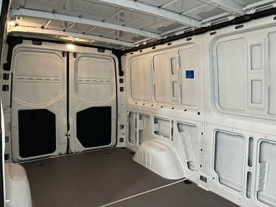 2026 Mercedes-Benz Sprinter 2500 Standard Roof I4 Diesel 144 RWD